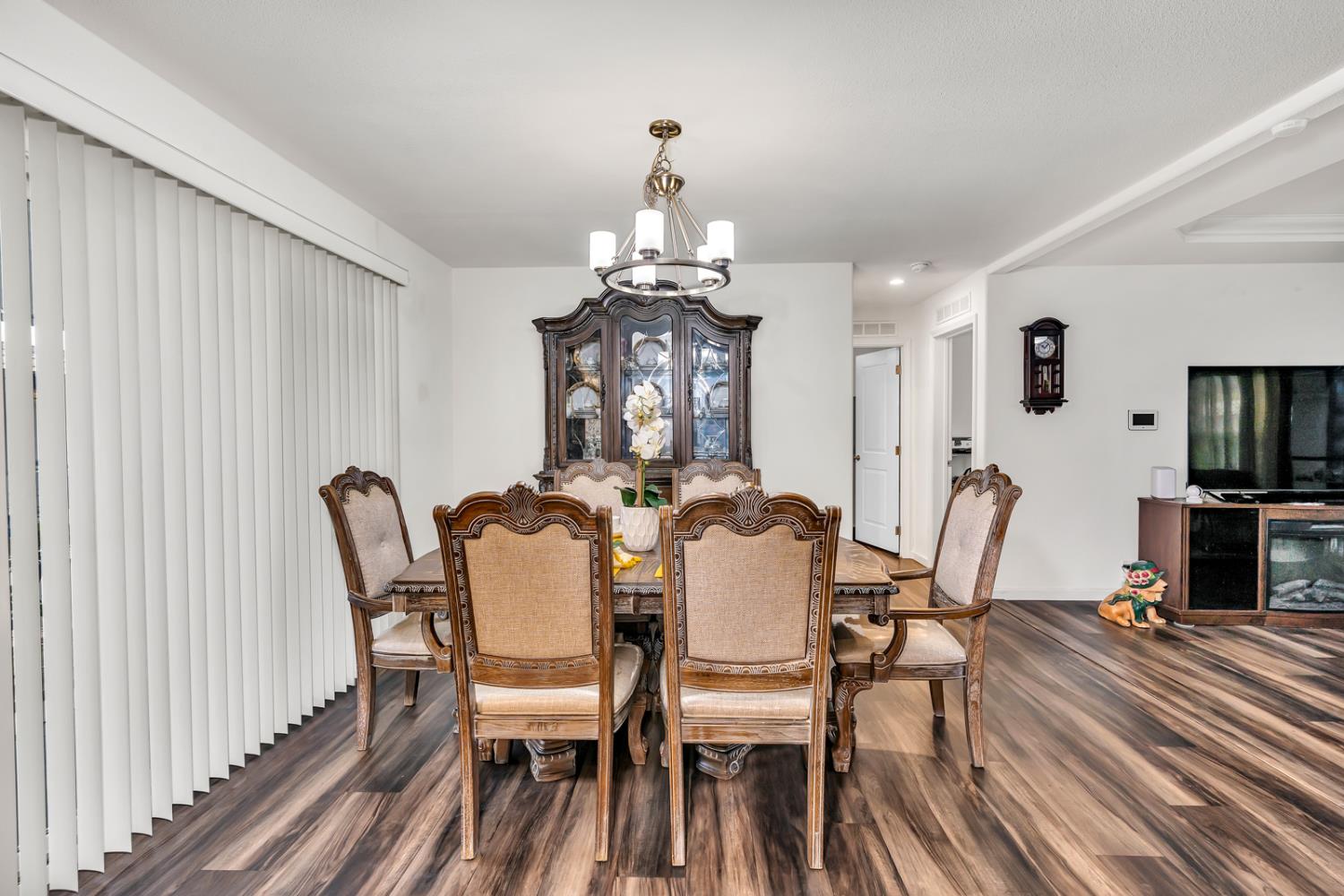 2706 W Ashlan Ave #264, Fresno, CA 93705