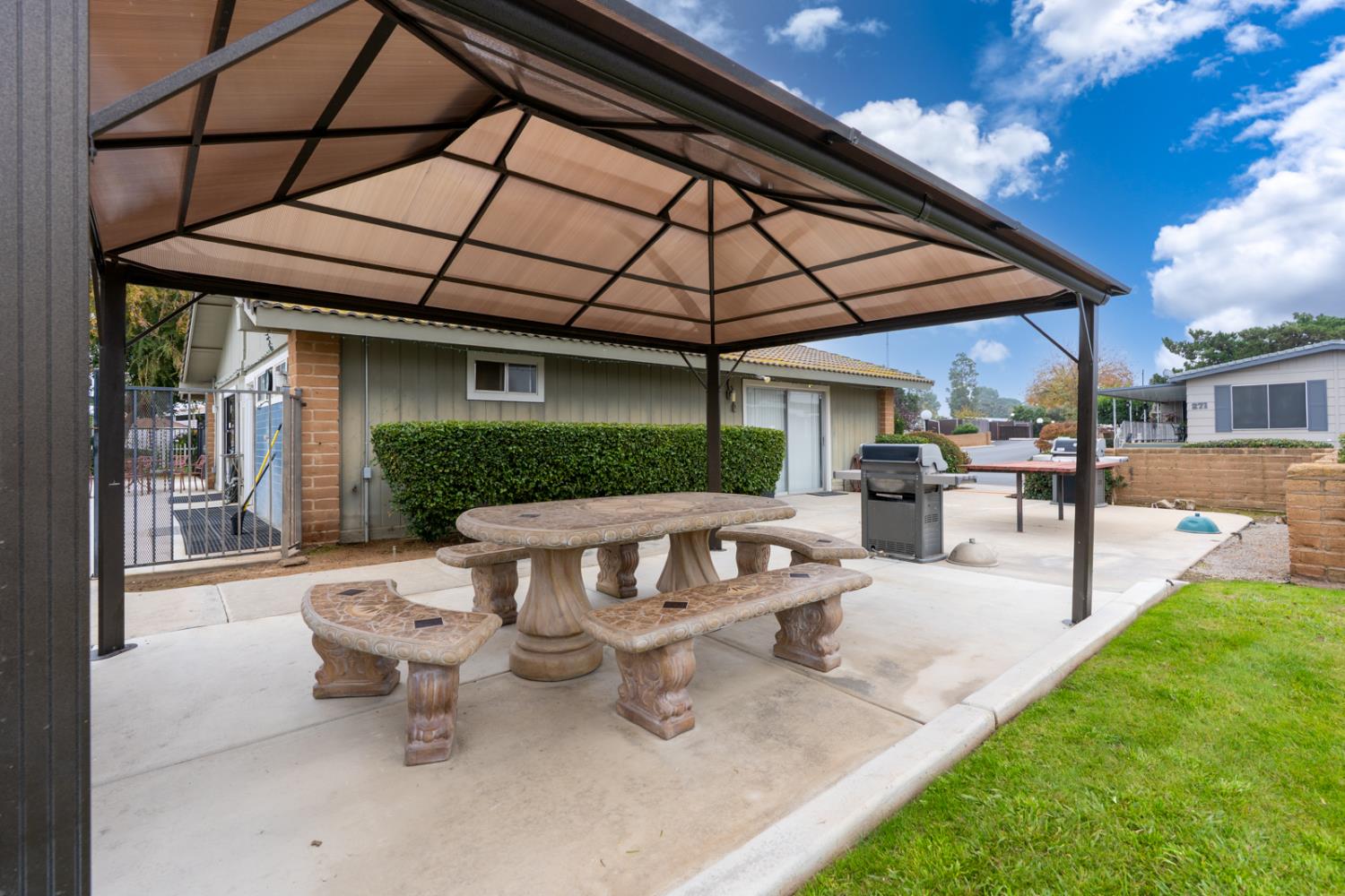 2706 W Ashlan Ave #264, Fresno, CA 93705