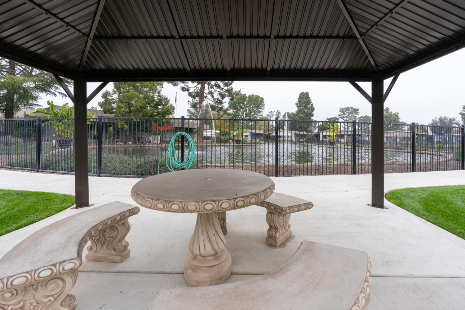 2706 W Ashlan Ave #264, Fresno, CA 93705