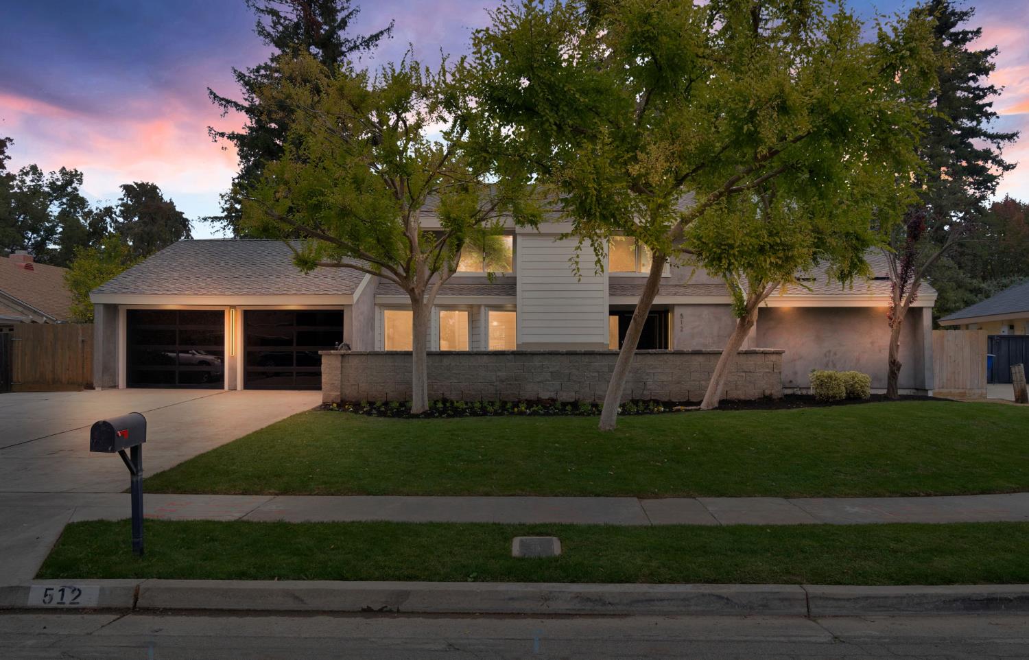 512 E Kelso Ave, Fresno, CA 93720