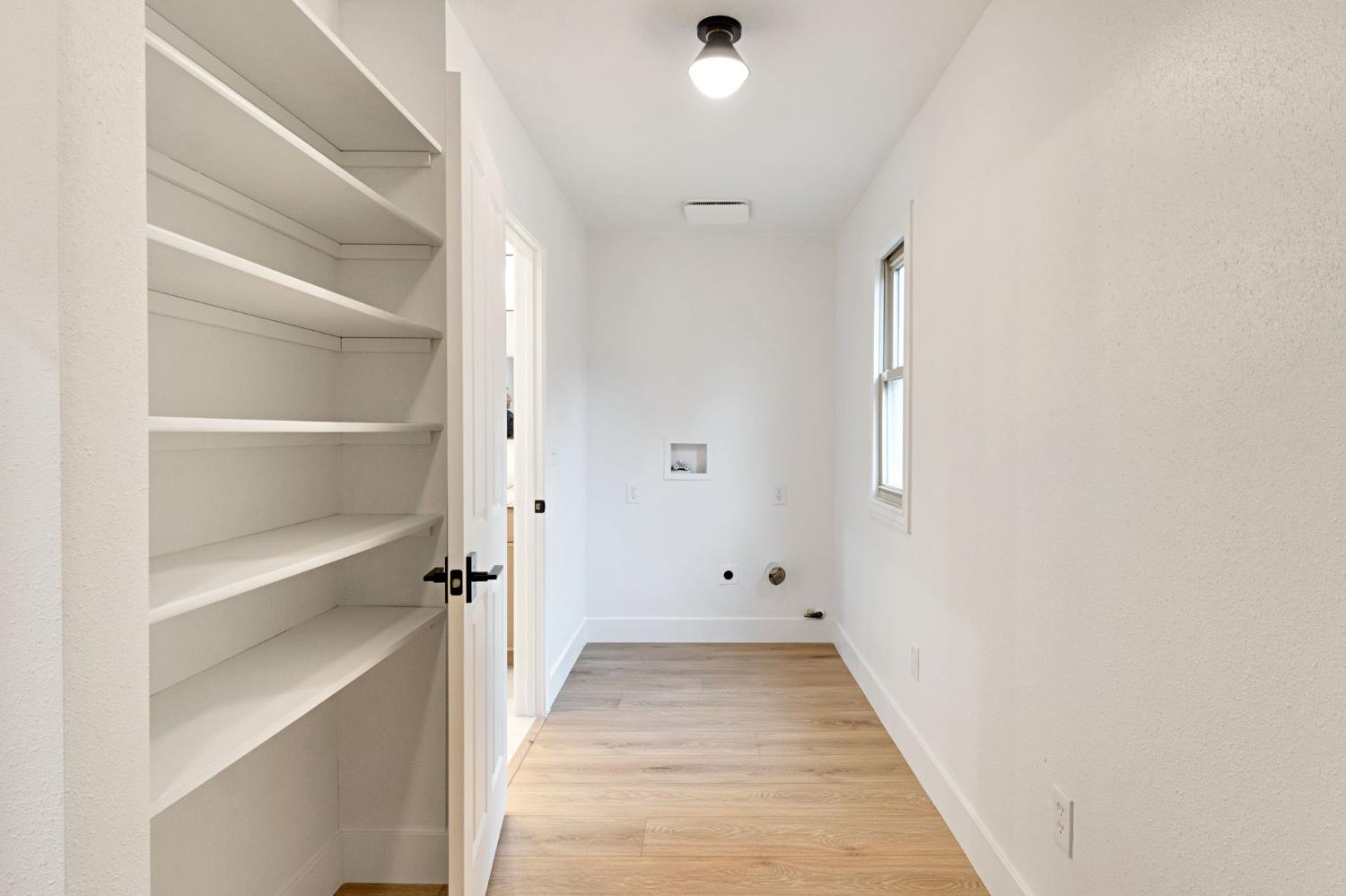 512 E Kelso Ave, Fresno, CA 93720