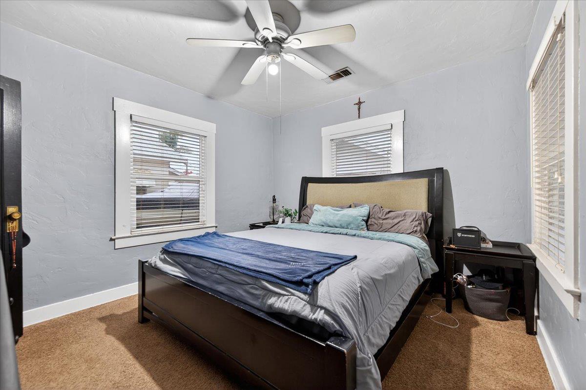 824 Hoag Ave, Sanger, CA 93657