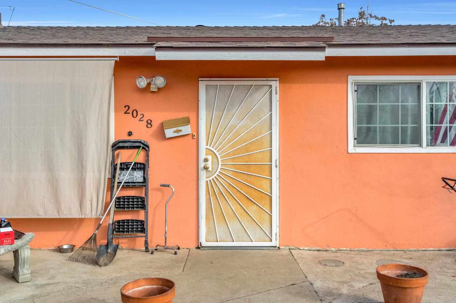 2028 Thompson Ave, Selma, CA 93662