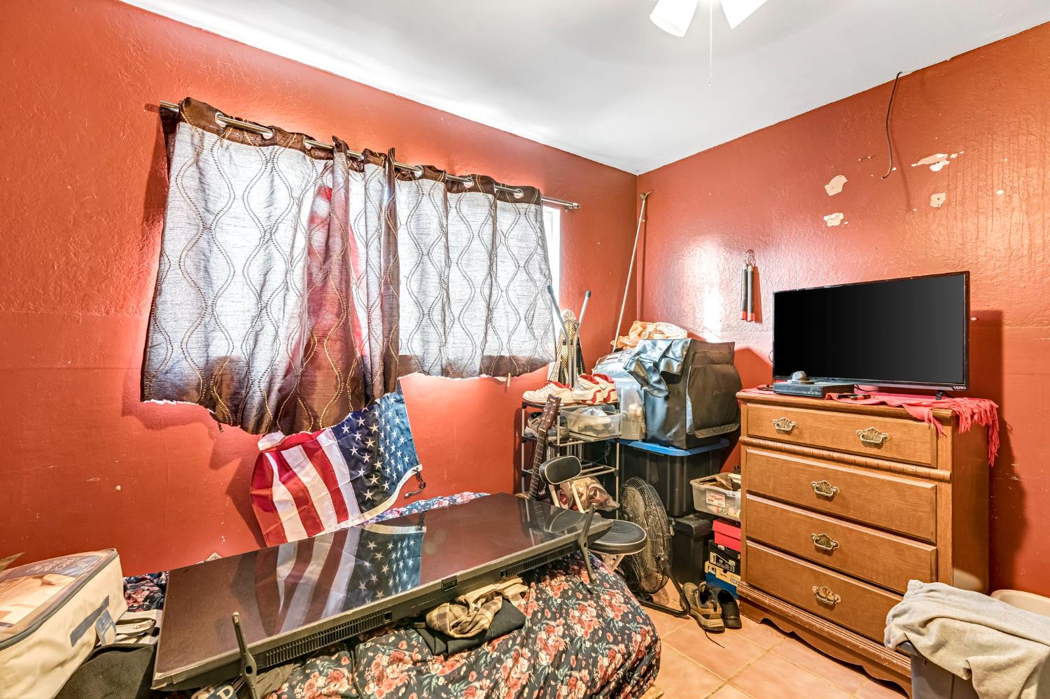 2028 Thompson Ave, Selma, CA 93662