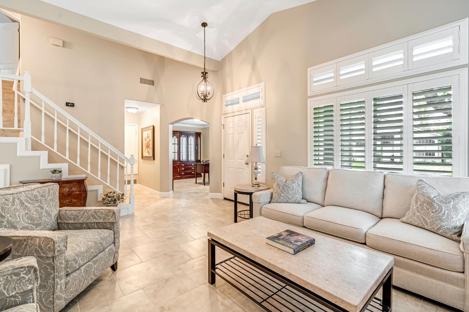 10619 N SEA SHELL, Fresno, CA 93730