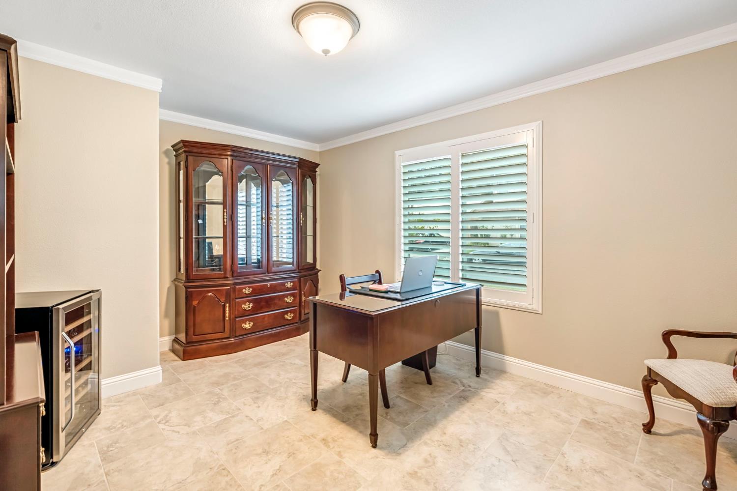 10619 N SEA SHELL, Fresno, CA 93730