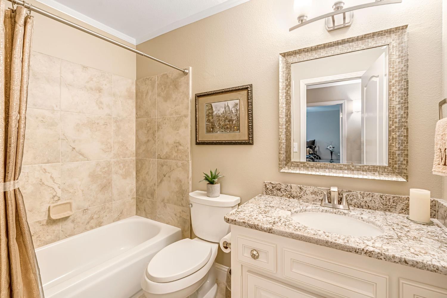 10619 N SEA SHELL, Fresno, CA 93730