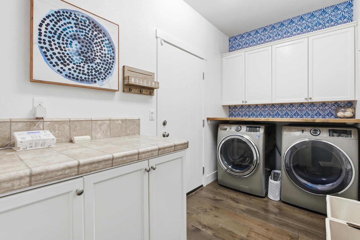 1323 N Traverse Ave, Clovis, CA 93619