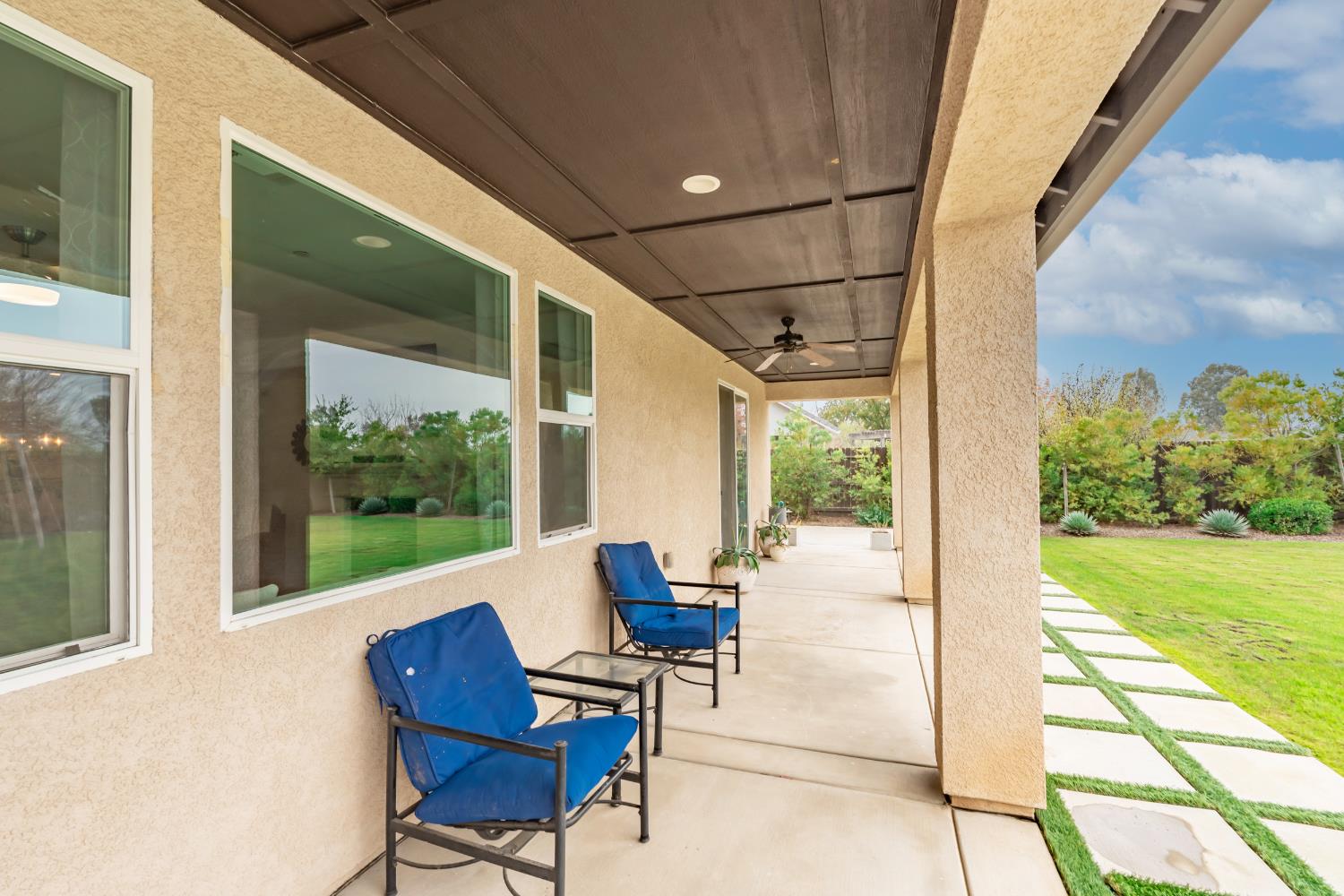 1323 N Traverse Ave, Clovis, CA 93619