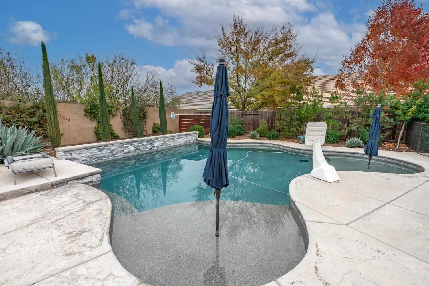 1323 N Traverse Ave, Clovis, CA 93619