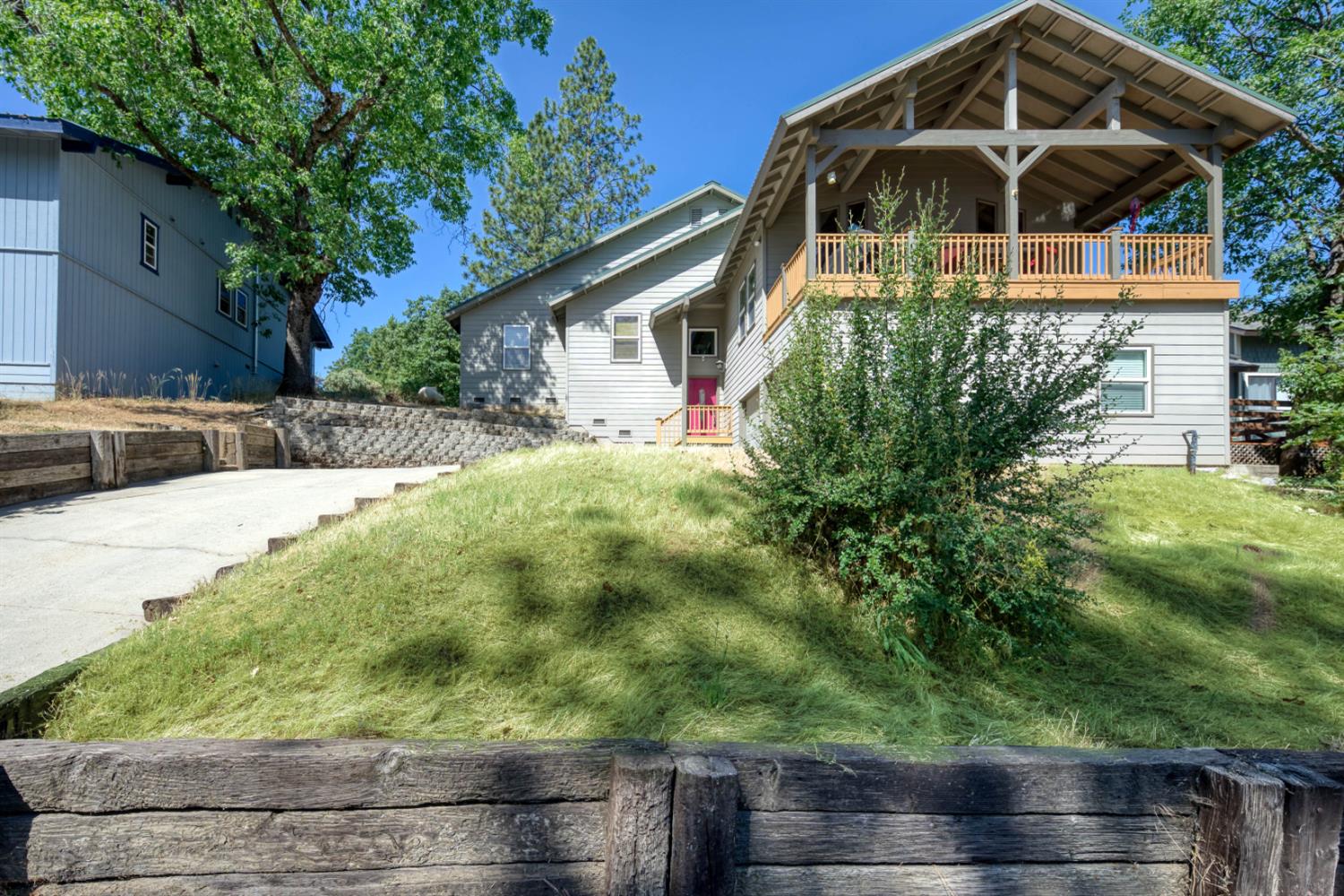 33855 Shaver Springs Rd, Auberry, CA 93602