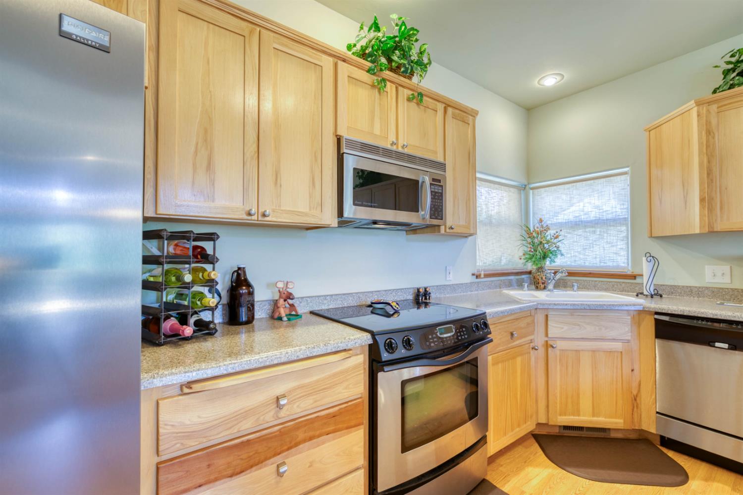 33855 Shaver Springs Rd, Auberry, CA 93602