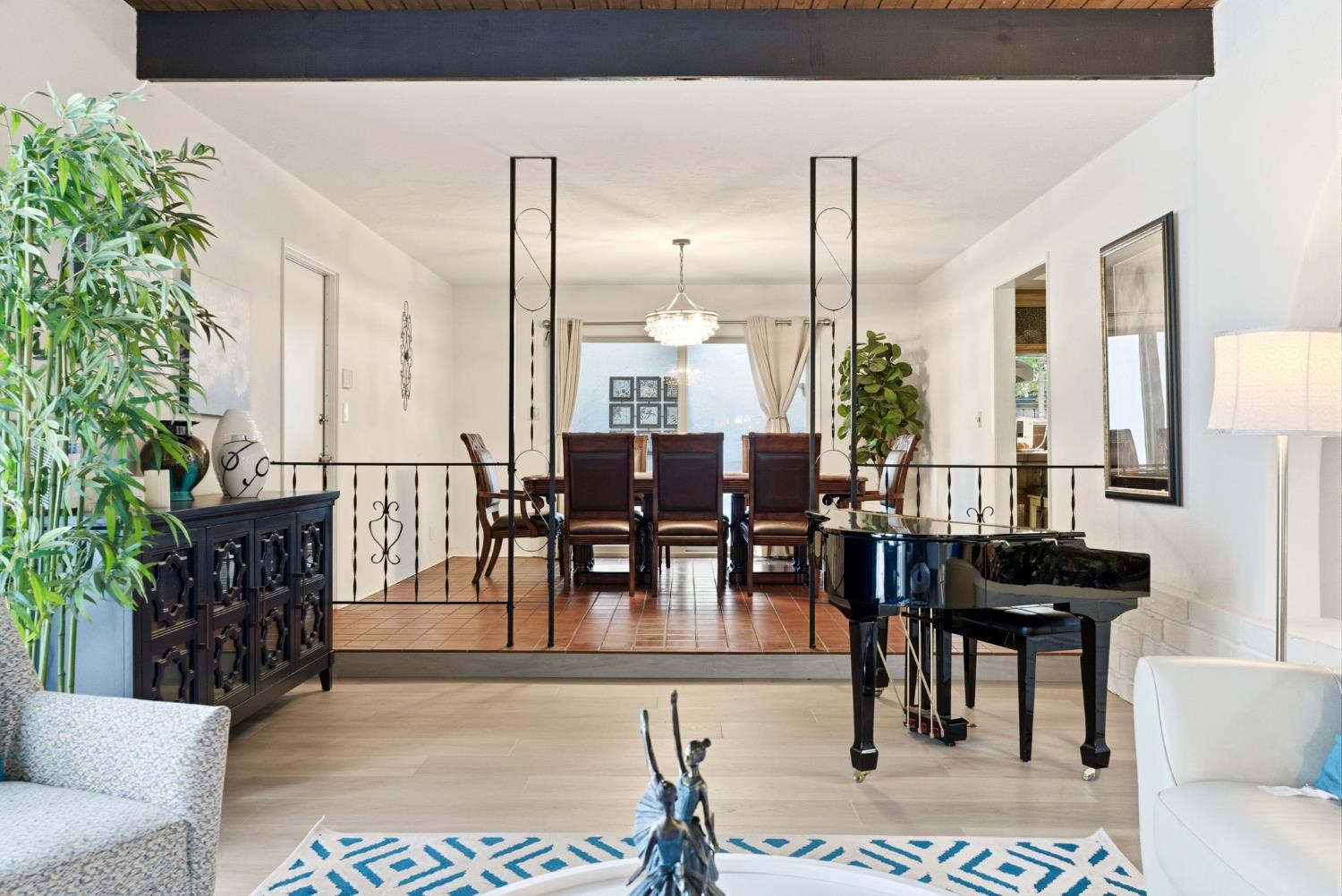 5101 N Pleasant Ave, Fresno, CA 93711