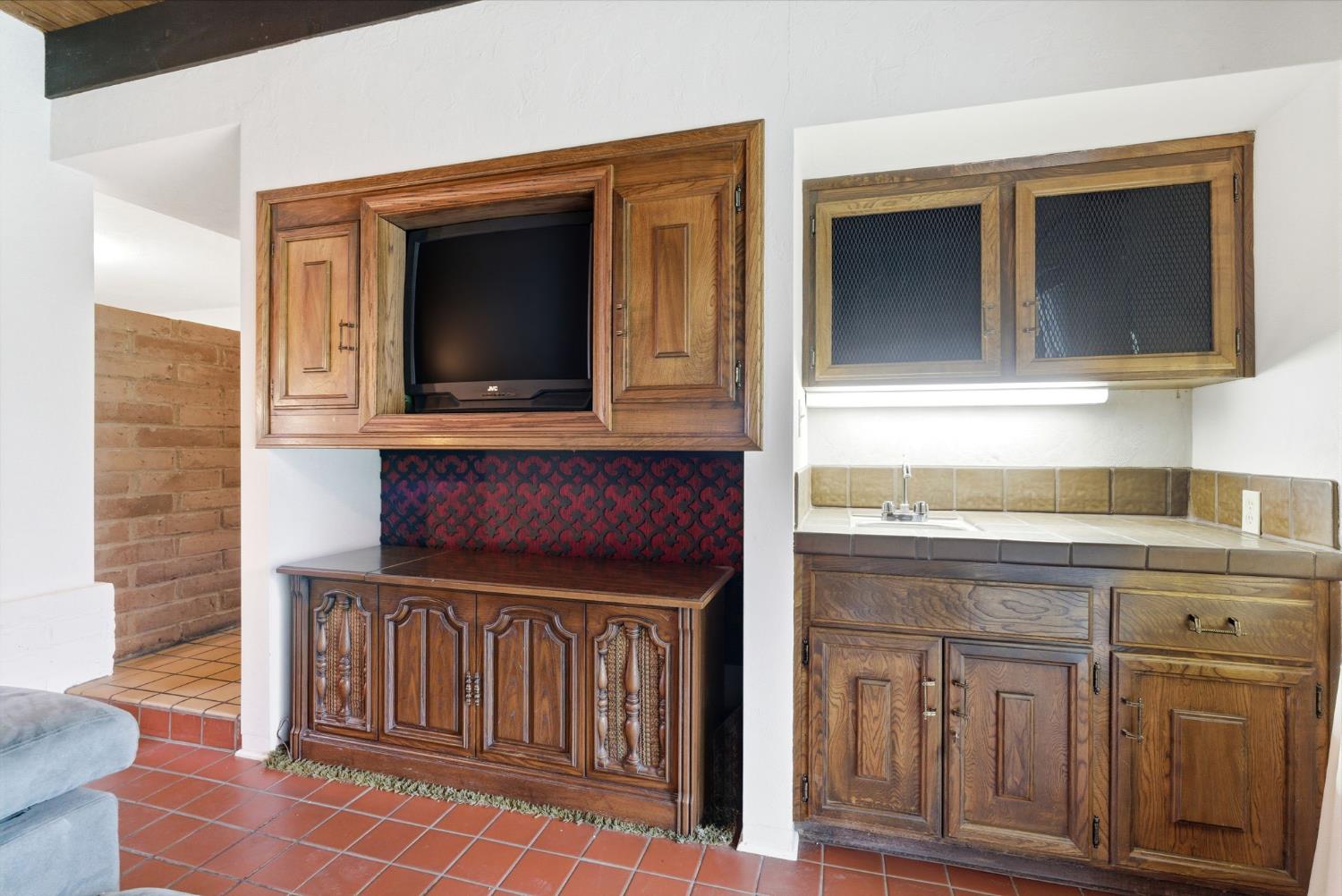 5101 N Pleasant Ave, Fresno, CA 93711