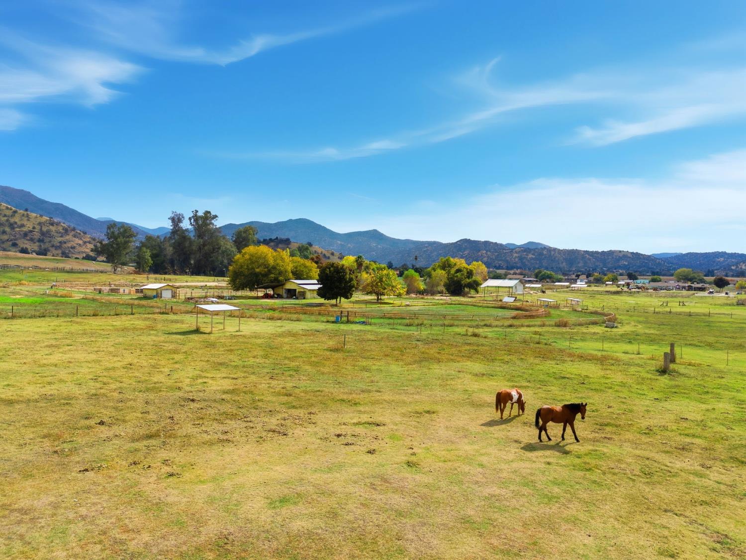 32272 Avenue 176 B&C, Springville, CA 93265