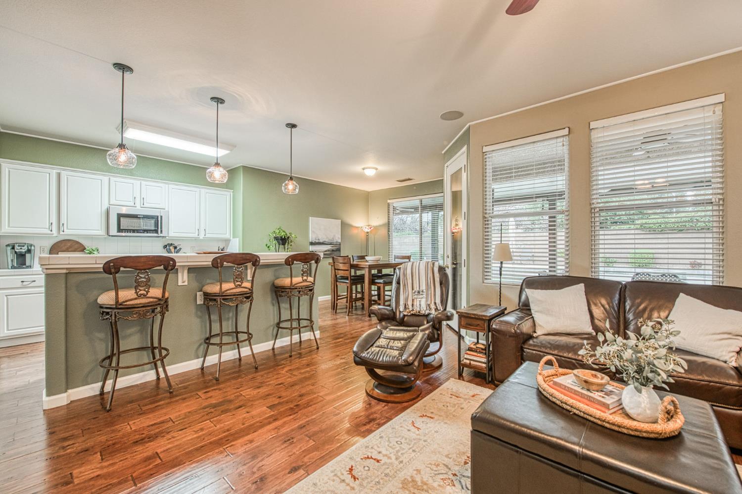 2741 Buckingham Ave, Clovis, CA 93611