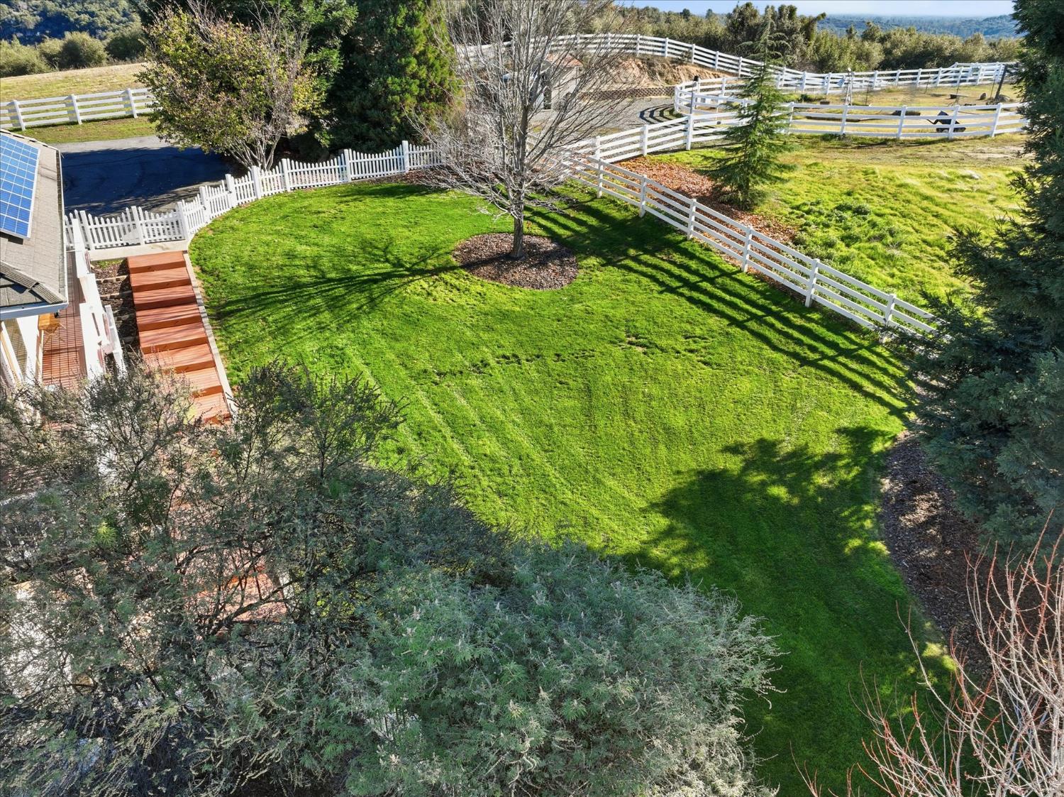 43319 Leach Rd, Ahwahnee, CA 93601