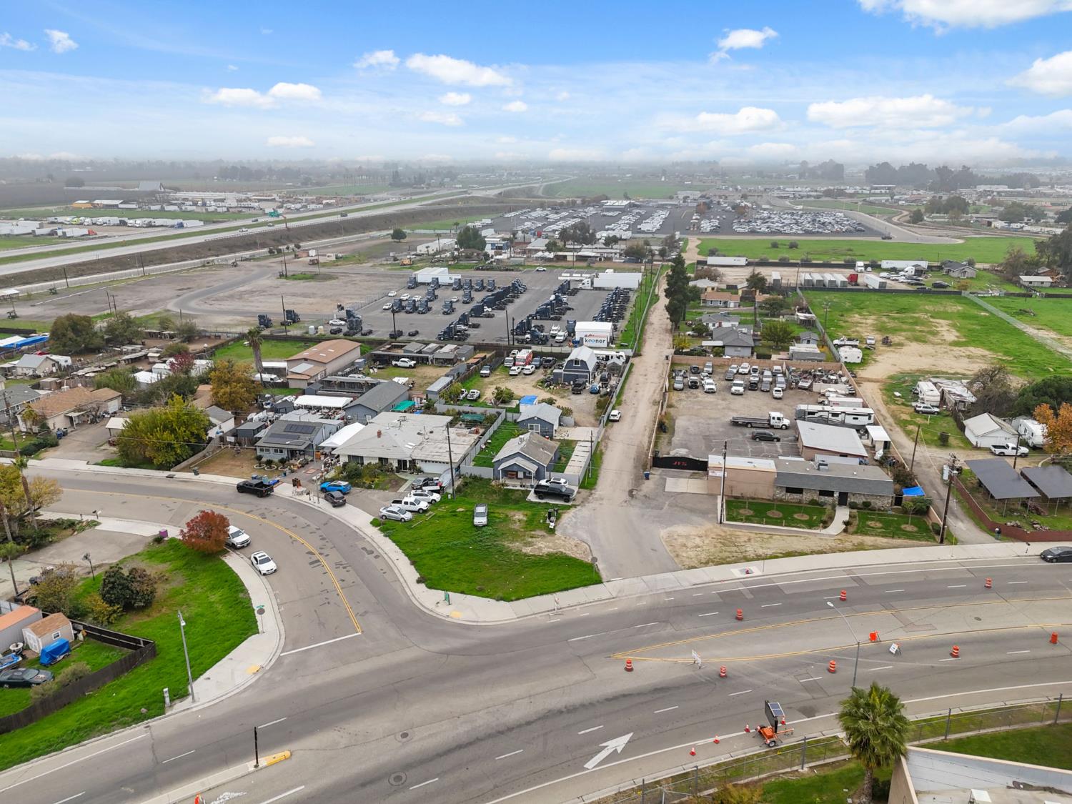 208 S Hughes Ave, Fresno, CA 93706