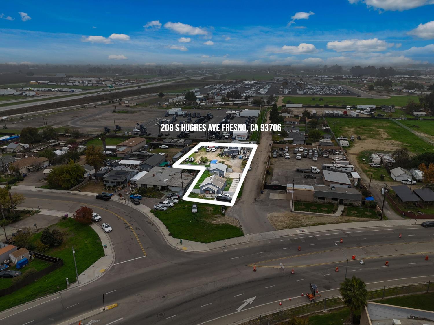 208 S Hughes Ave, Fresno, CA 93706