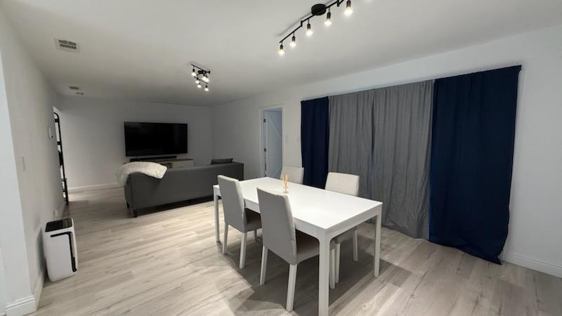 2902 N 4Th St, Fresno, CA 93703