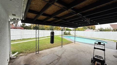 2902 N 4Th St, Fresno, CA 93703