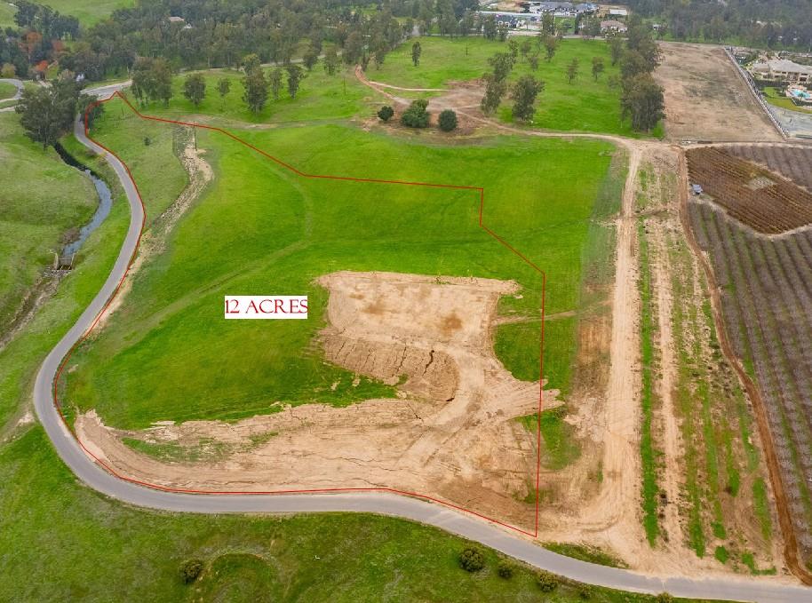 12875 Biglione Dr, Clovis, CA 93619