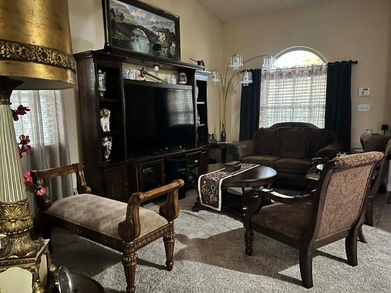 5445 N Salinas Ave, Fresno, CA 93722