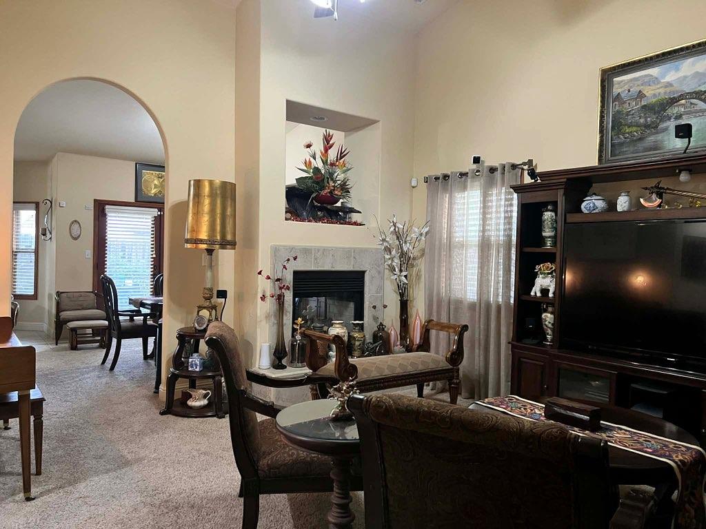 5445 N Salinas Ave, Fresno, CA 93722