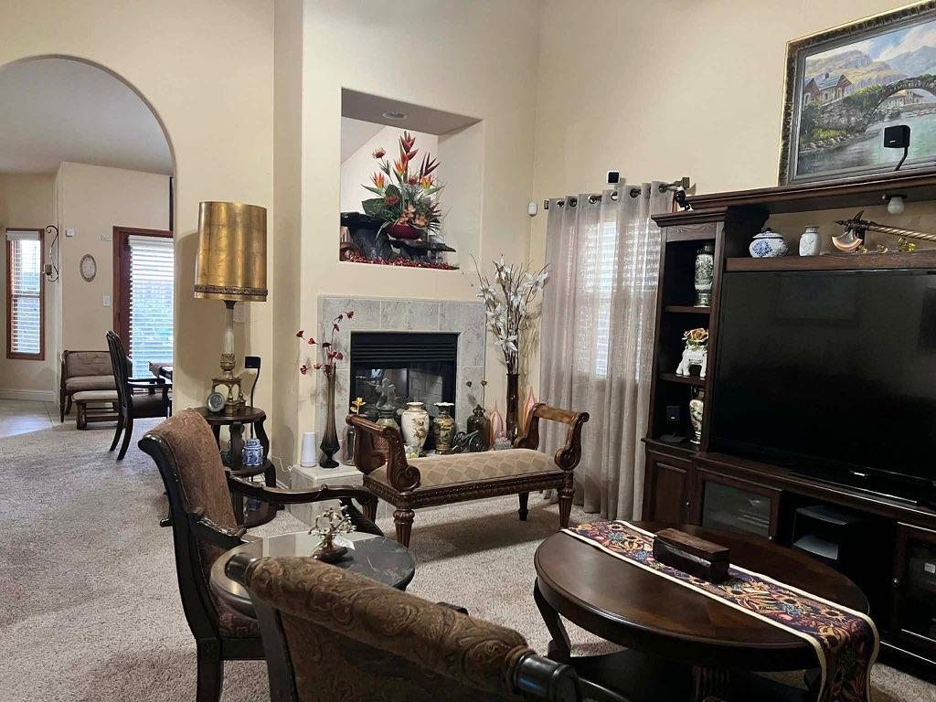 5445 N Salinas Ave, Fresno, CA 93722