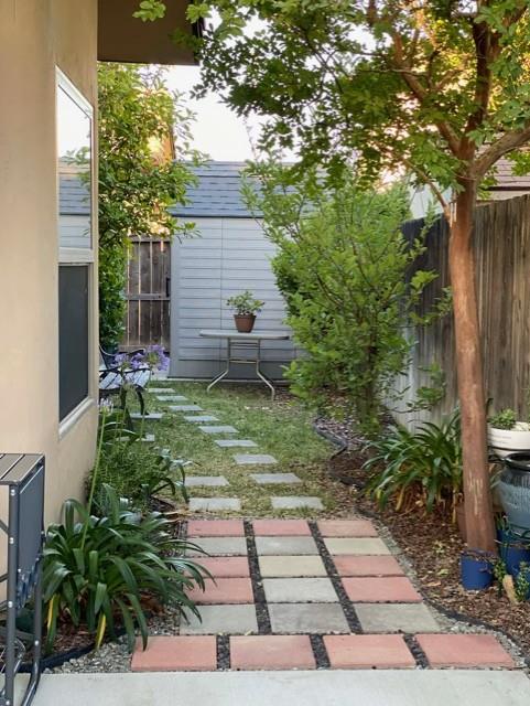 5445 N Salinas Ave, Fresno, CA 93722