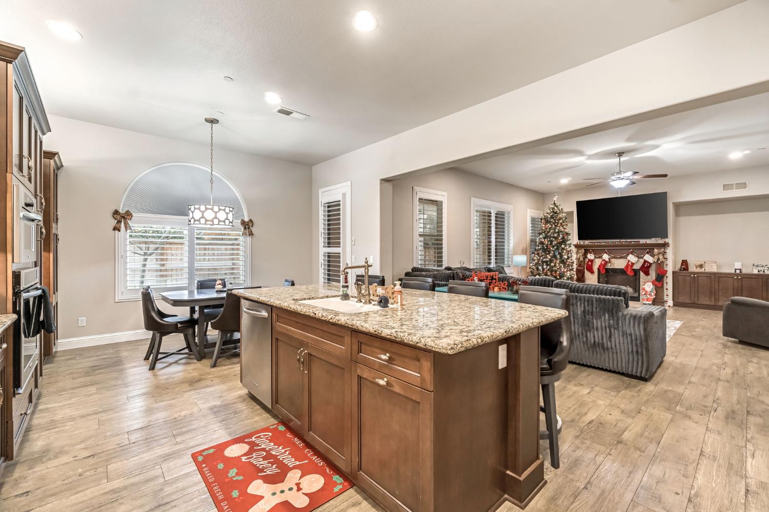 4199 N Quail Xing, Clovis, CA 93619