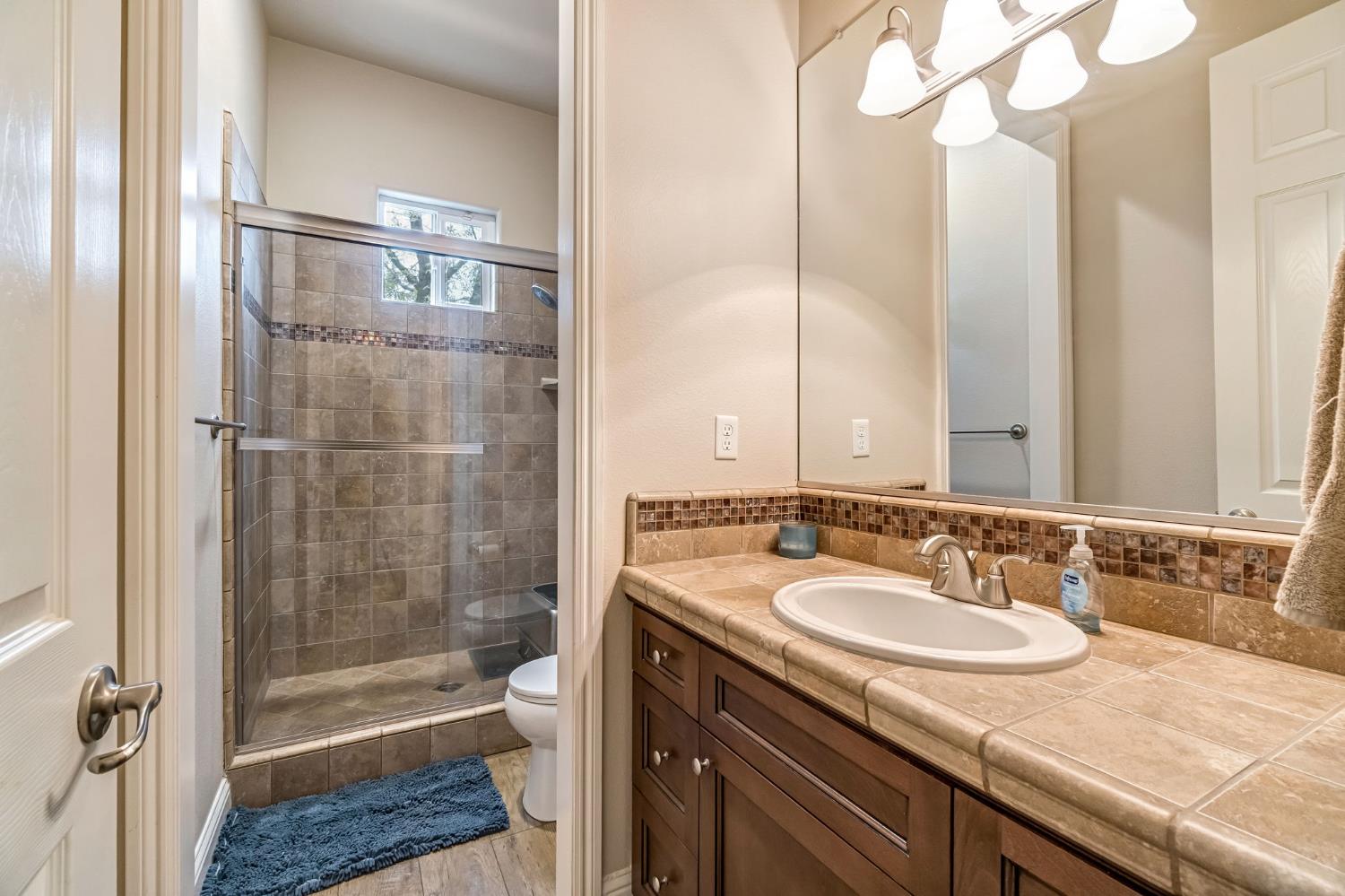 4199 N Quail Xing, Clovis, CA 93619