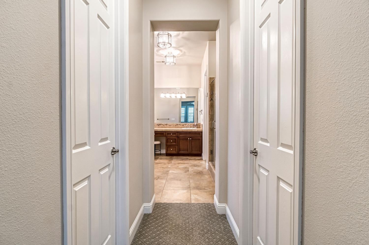 4199 N Quail Xing, Clovis, CA 93619