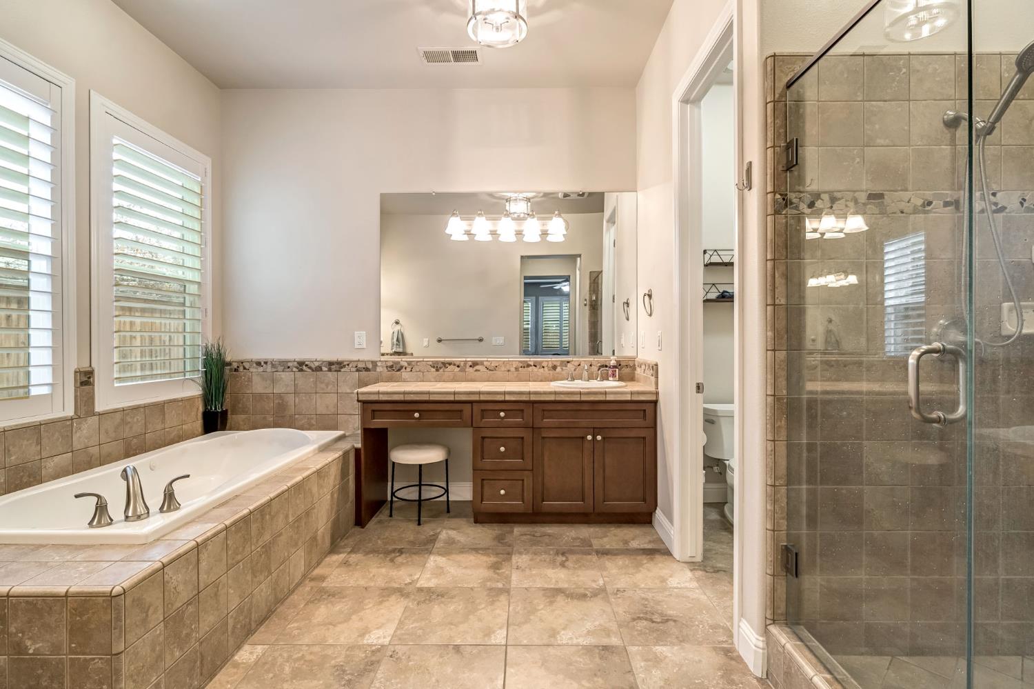 4199 N Quail Xing, Clovis, CA 93619