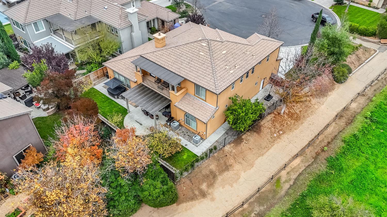 4199 N Quail Xing, Clovis, CA 93619