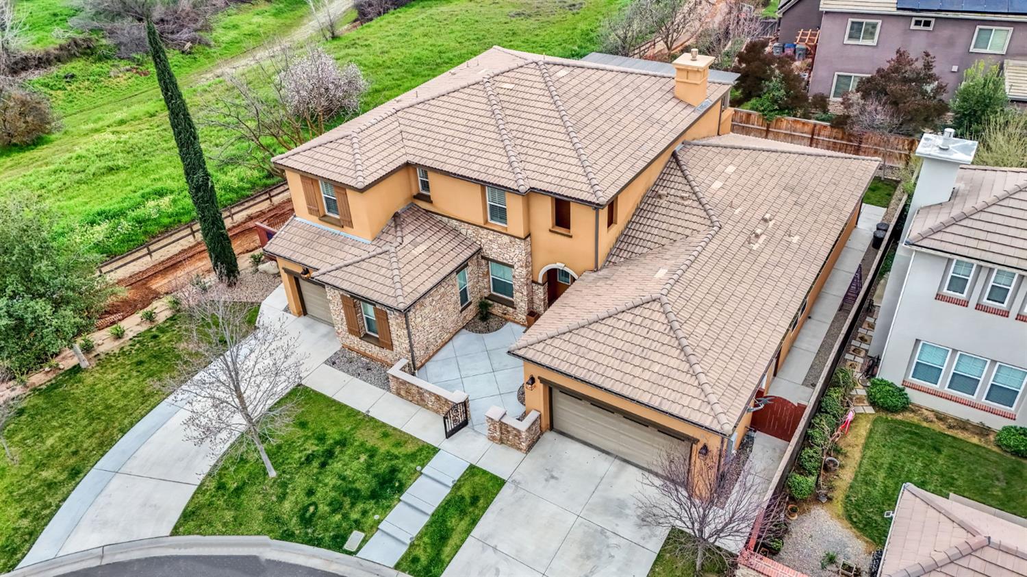 4199 N Quail Xing, Clovis, CA 93619