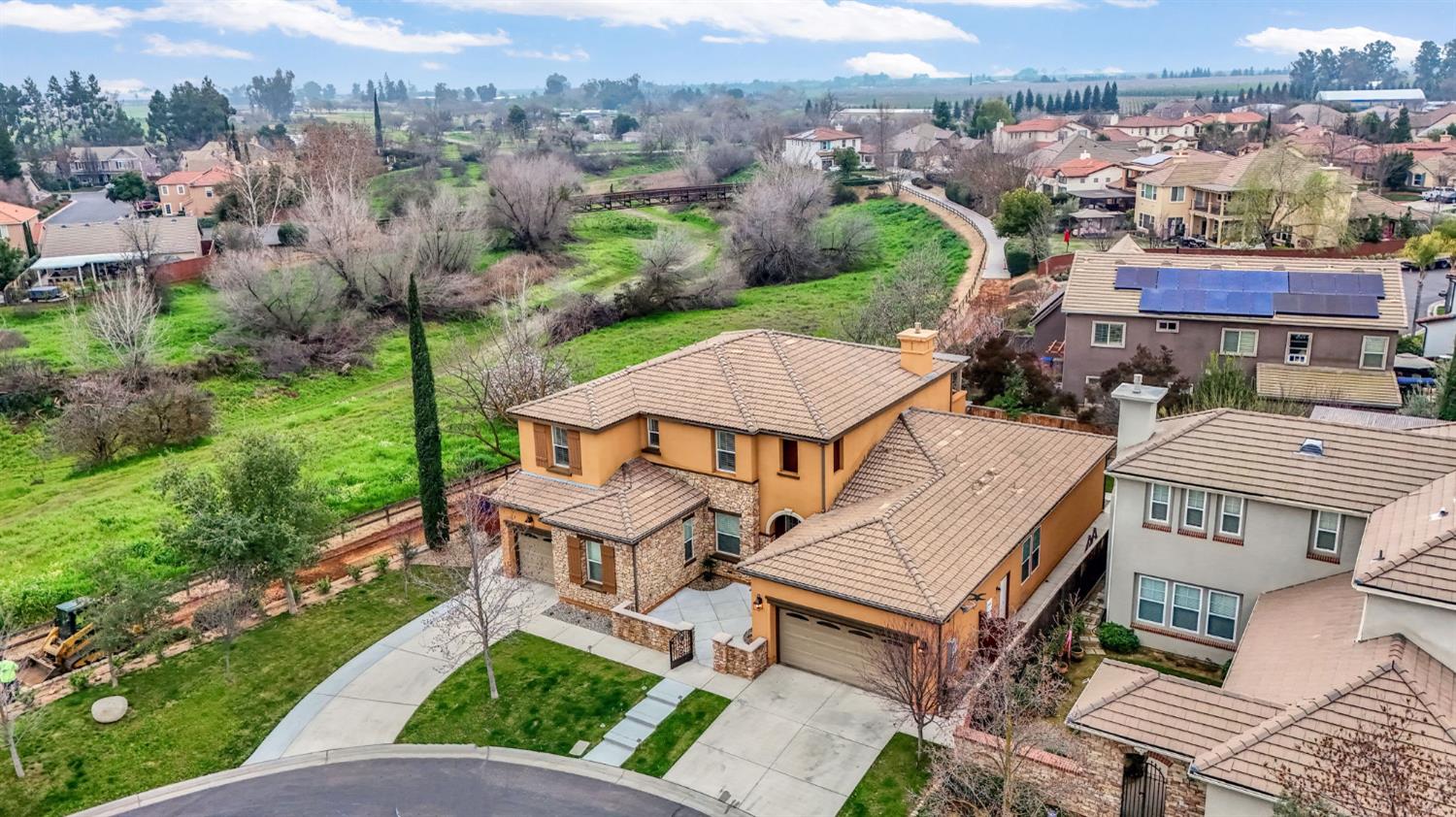 4199 N Quail Xing, Clovis, CA 93619