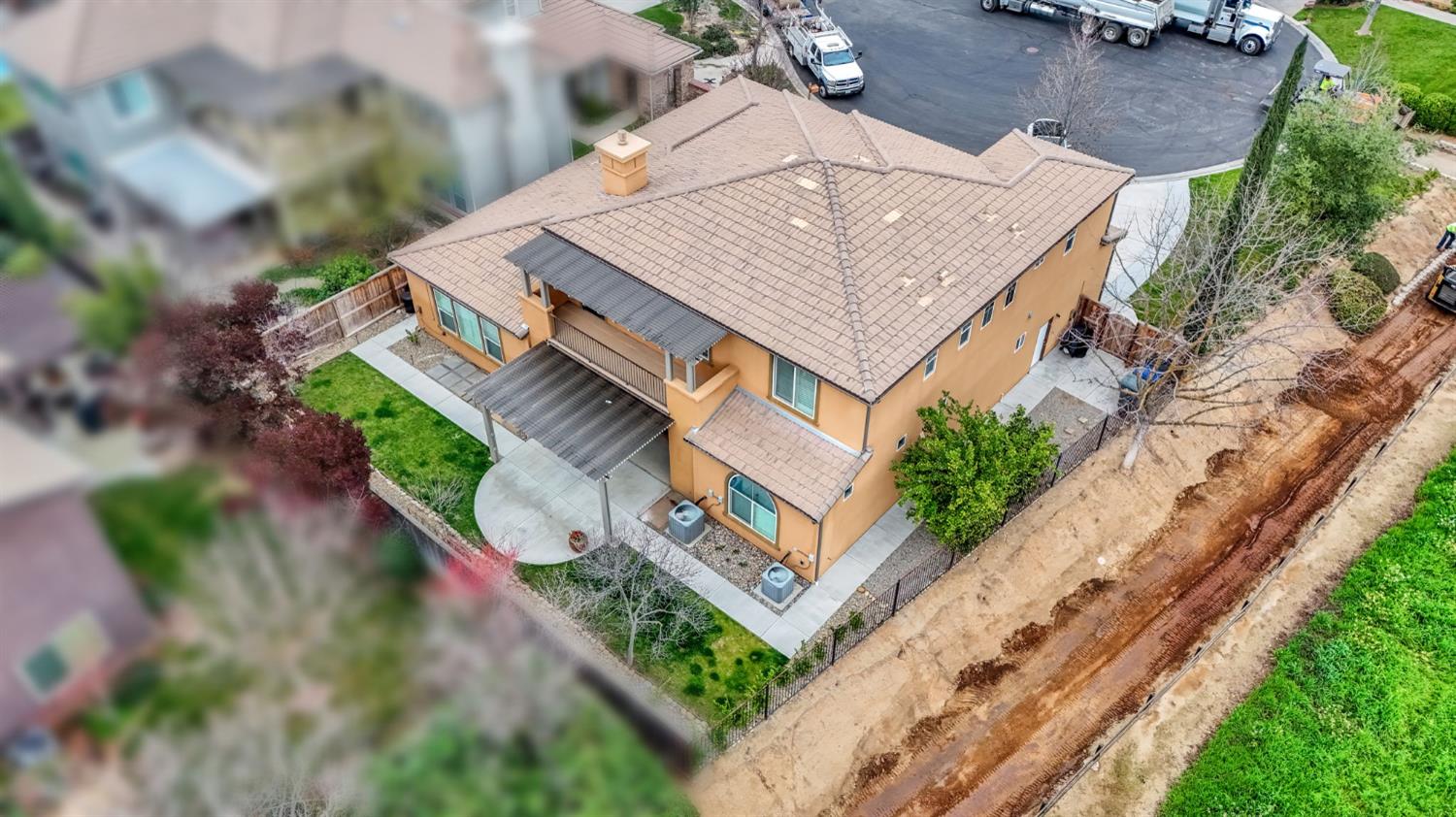 4199 N Quail Xing, Clovis, CA 93619