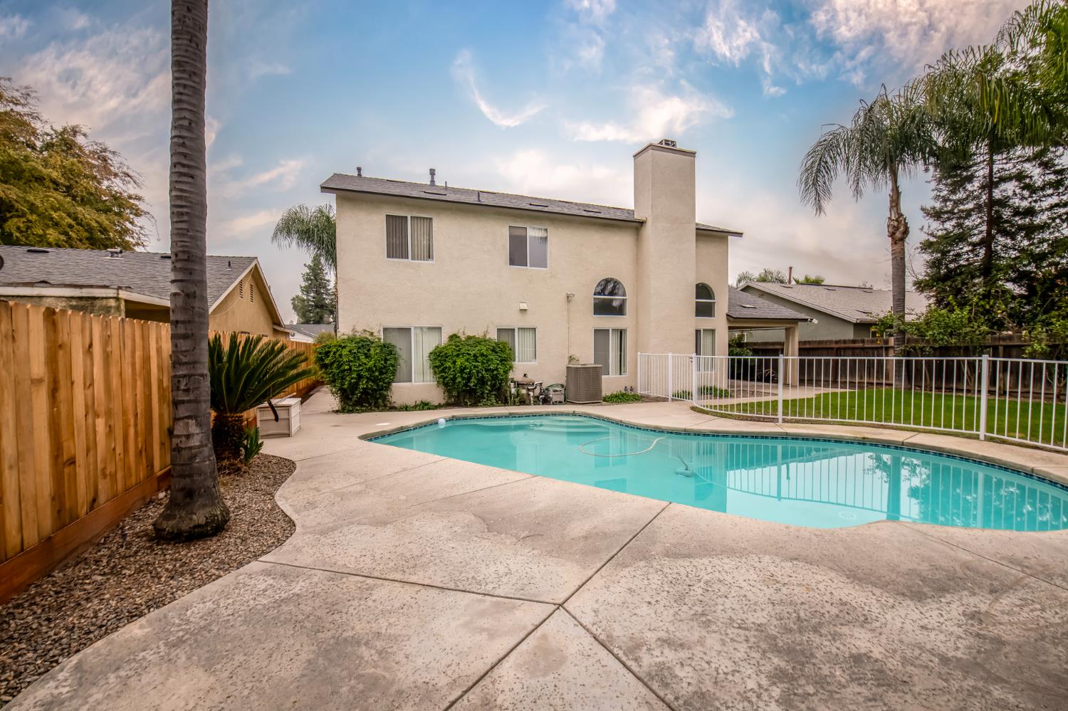 5314 W Ramona Ave, Fresno, CA 93722