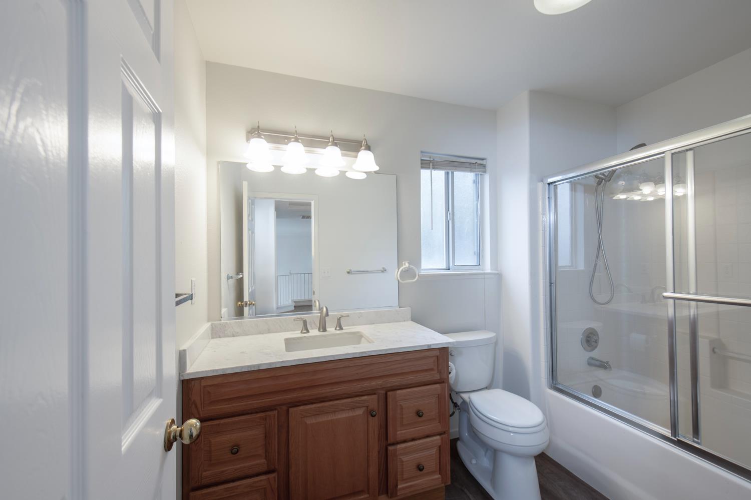 5314 W Ramona Ave, Fresno, CA 93722