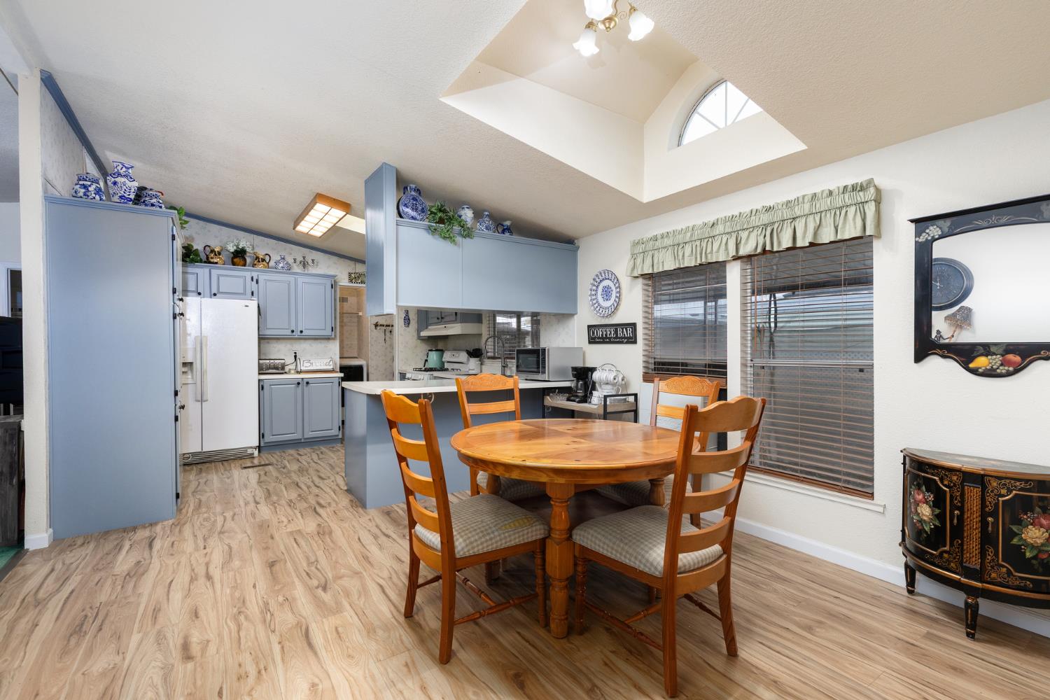 336 E Alluvial Ave #310, Fresno, CA 93720