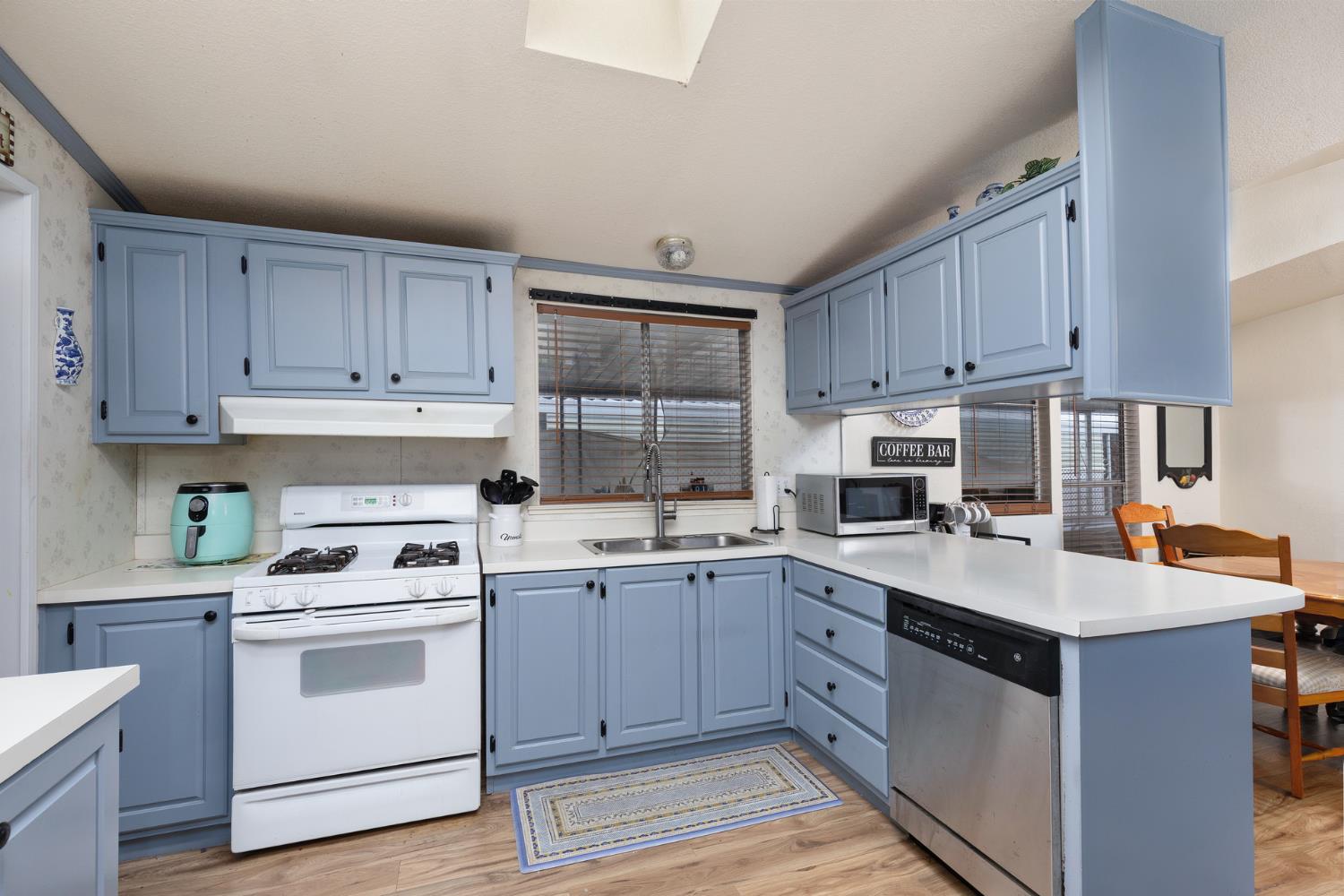 336 E Alluvial Ave #310, Fresno, CA 93720