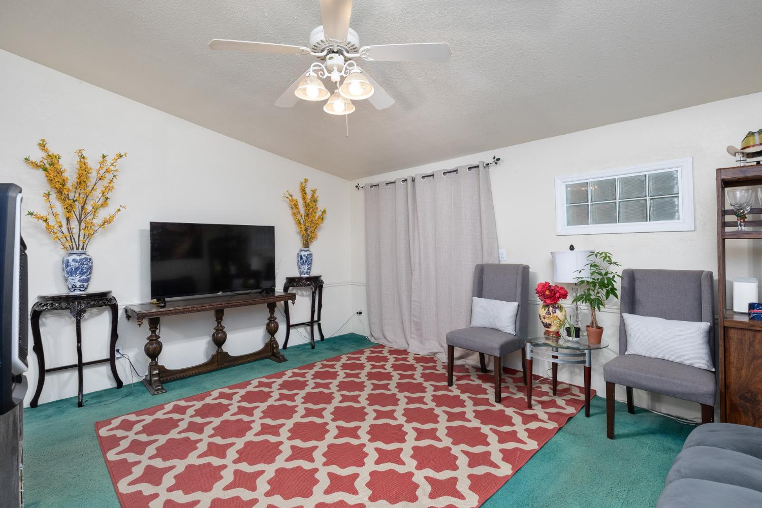 336 E Alluvial Ave #310, Fresno, CA 93720