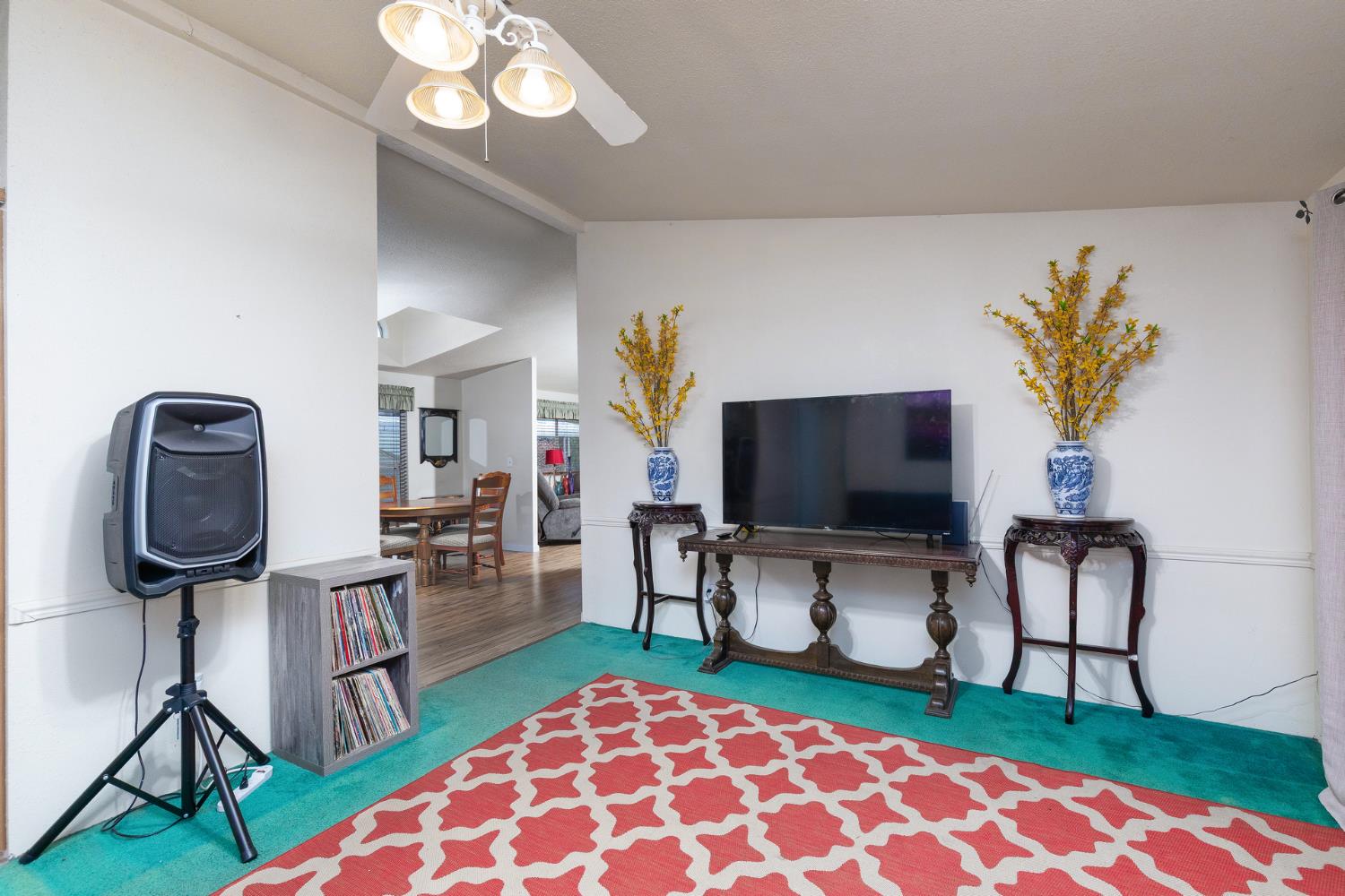 336 E Alluvial Ave #310, Fresno, CA 93720