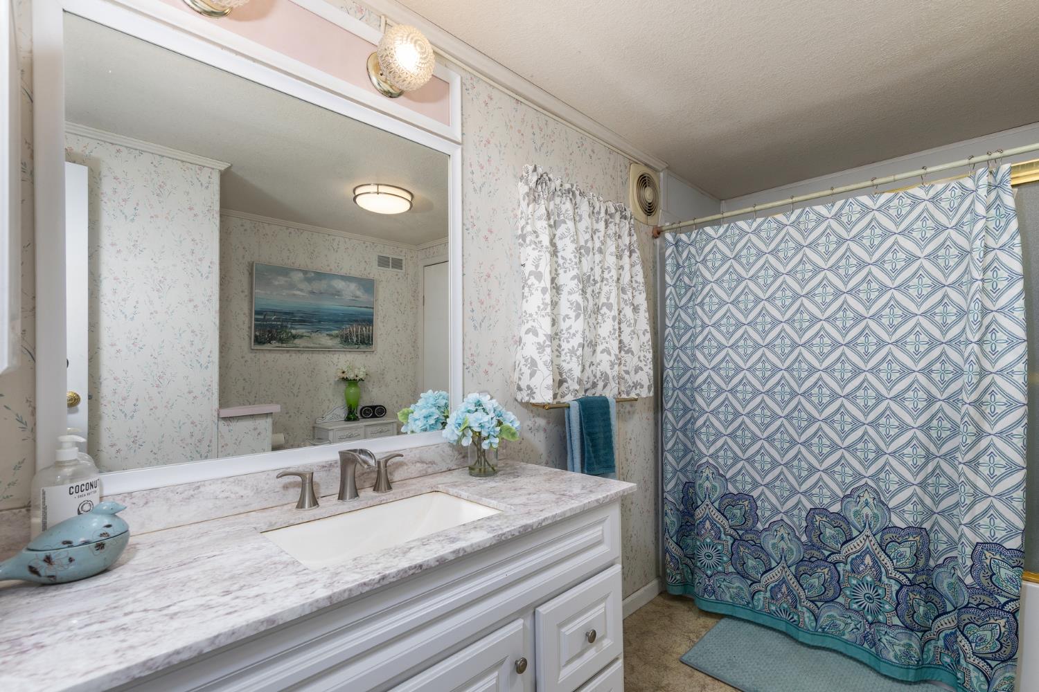 336 E Alluvial Ave #310, Fresno, CA 93720