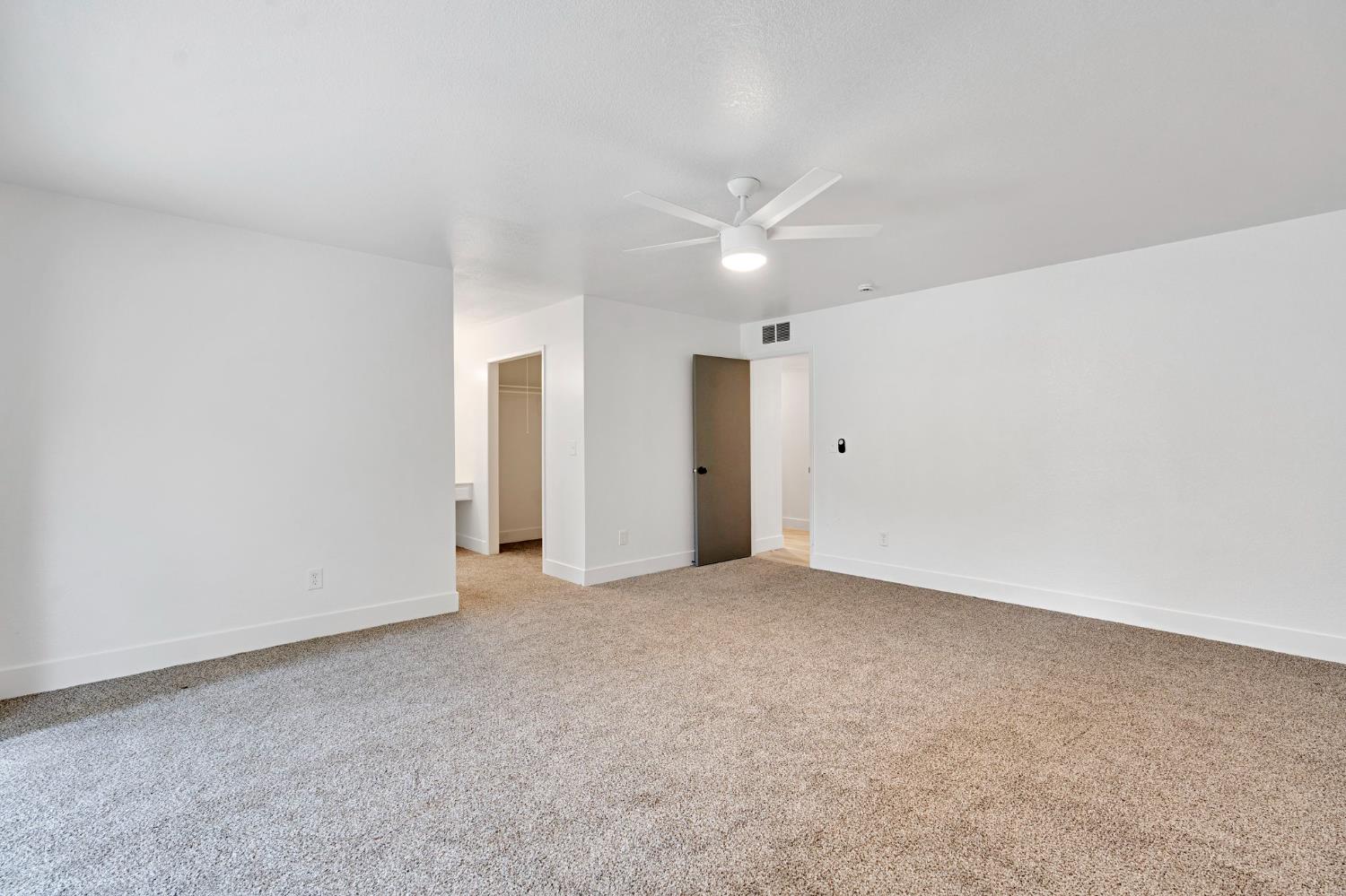 2740 W San Madele Ave, Fresno, CA 93711