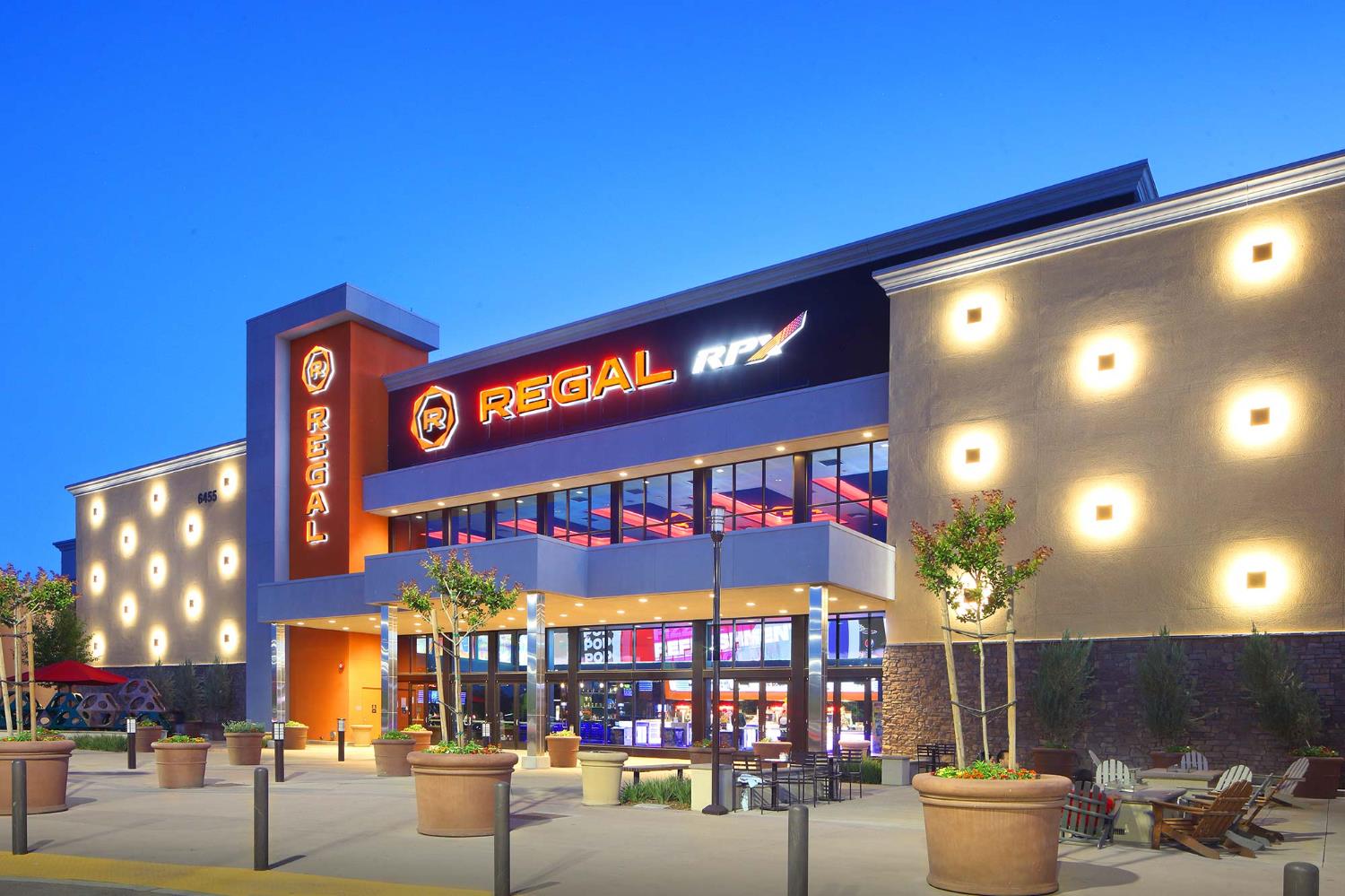 6631 W Fallon Ave, Fresno, CA 93722