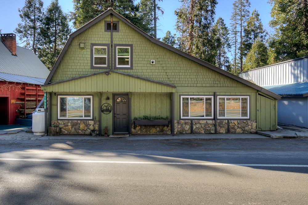 41930 Buckeye Ln, Shaver Lake, CA 93664