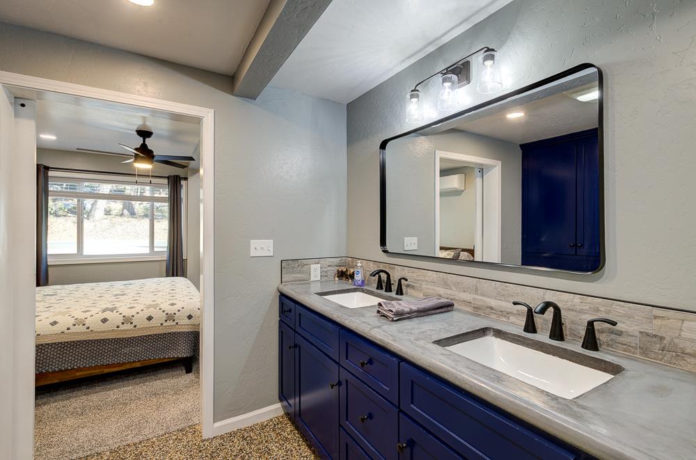 41930 Buckeye Ln, Shaver Lake, CA 93664