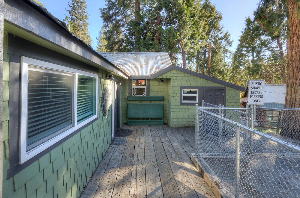 41930 Buckeye Ln, Shaver Lake, CA 93664